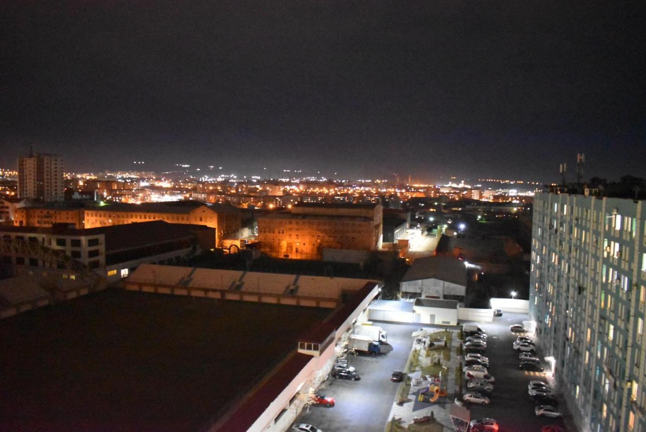Loft Apartment In Yerevan Ngoại thất bức ảnh