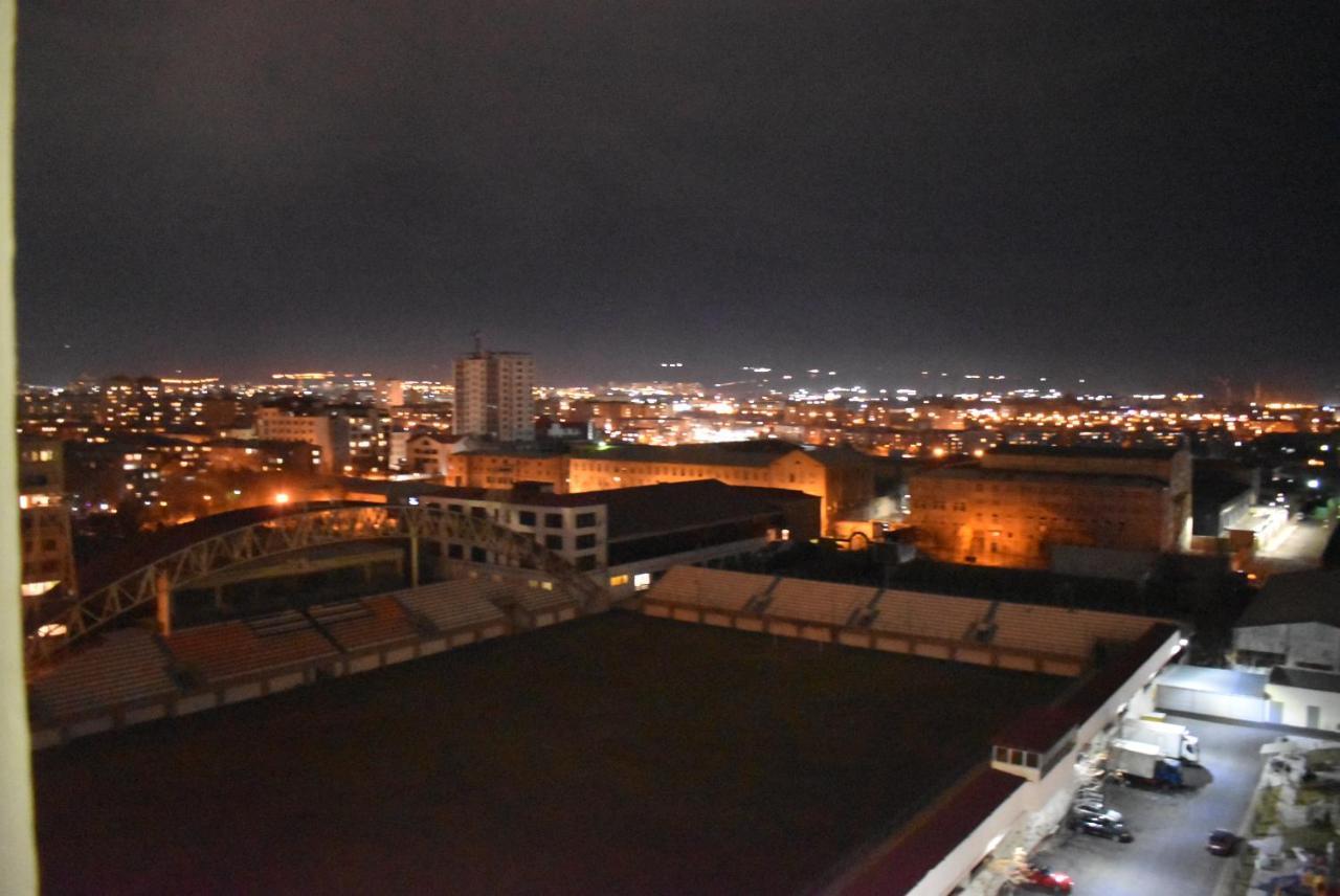 Loft Apartment In Yerevan Ngoại thất bức ảnh